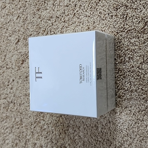 New! Tom Ford Research creme concentrate Face Cream 1.7 Fl oz - Picture 1 of 8